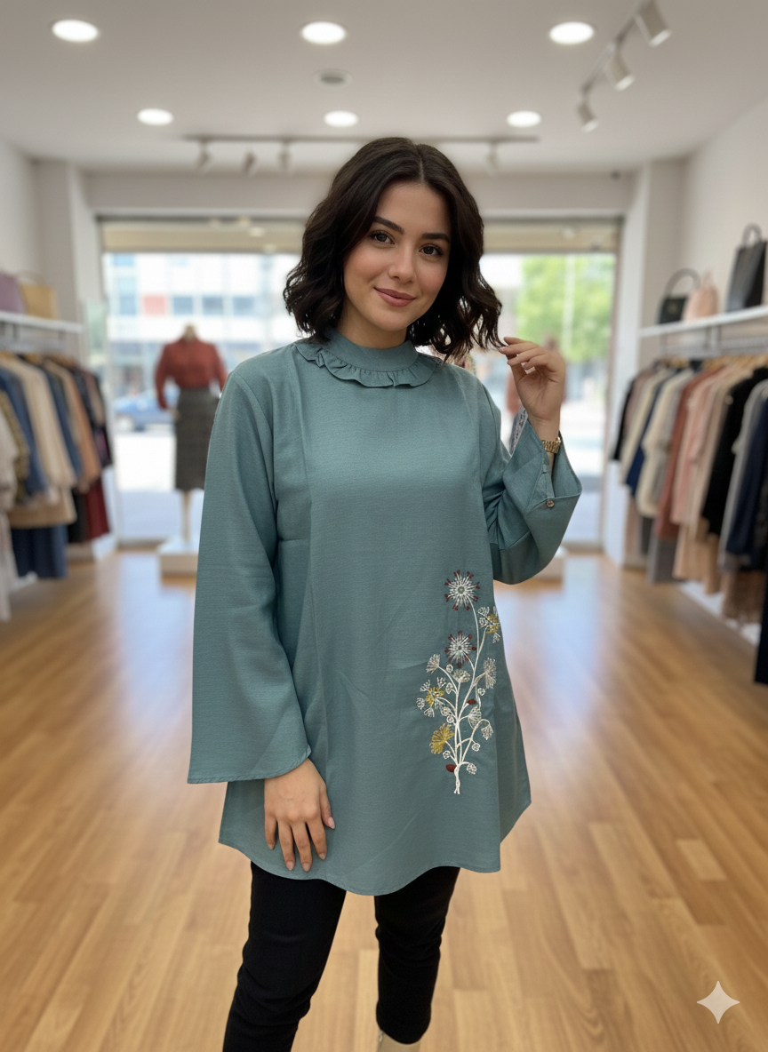 St028- Daman Embroidered Top