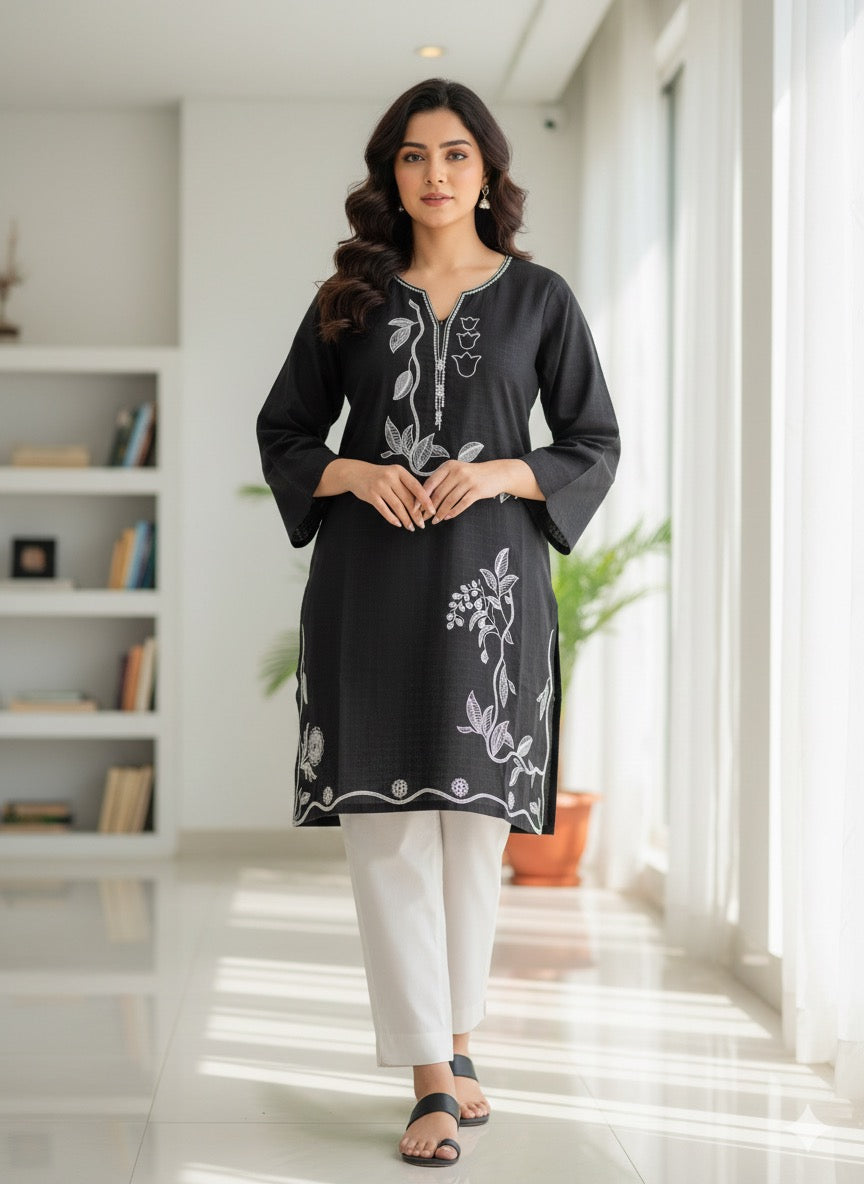 St033- Bail Embroidered Top