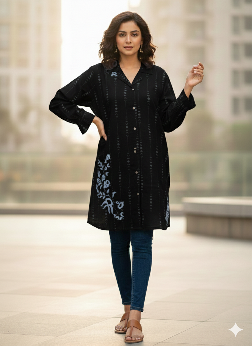 St025- Baggy Colar Top