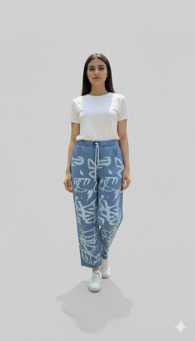 Free Style Printed Patch Baggy Jeans
