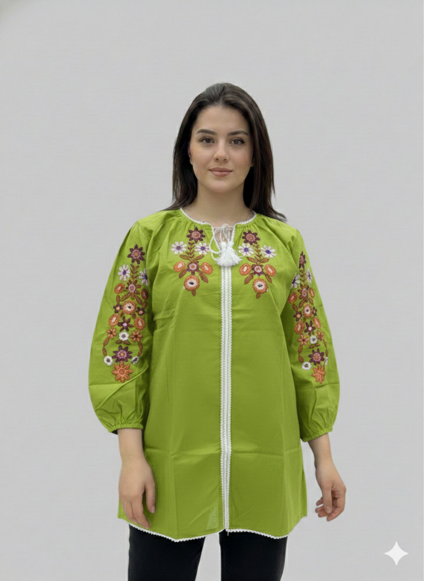 St061- Embroidered Baggy Top