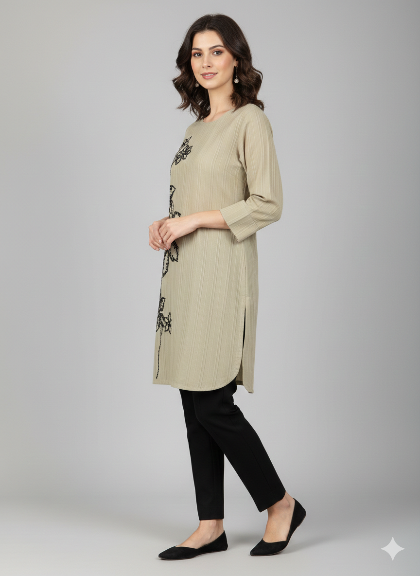 St076- Flower Embroidered Top