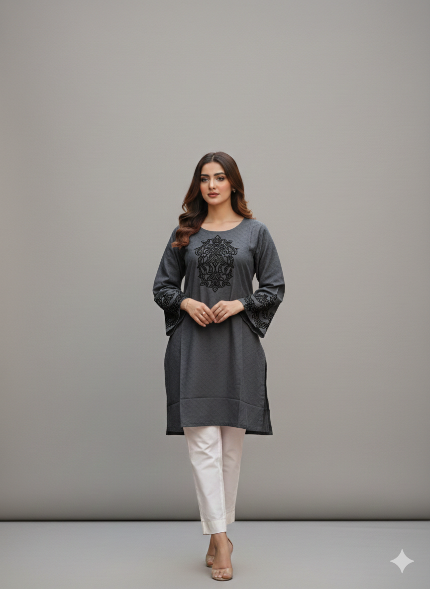 St110- Floral Embroiderd Top