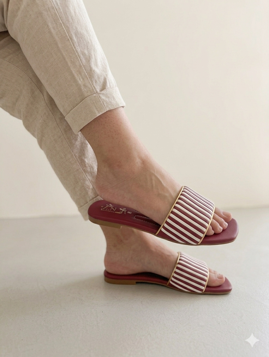Sh052- Casual Wear Flat Chappal