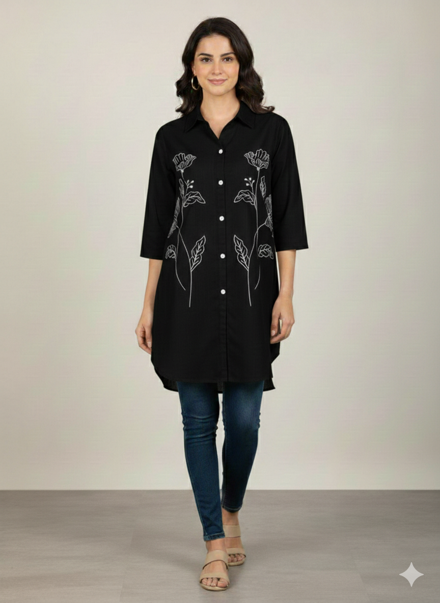 St121- Flower Embroiderd Top