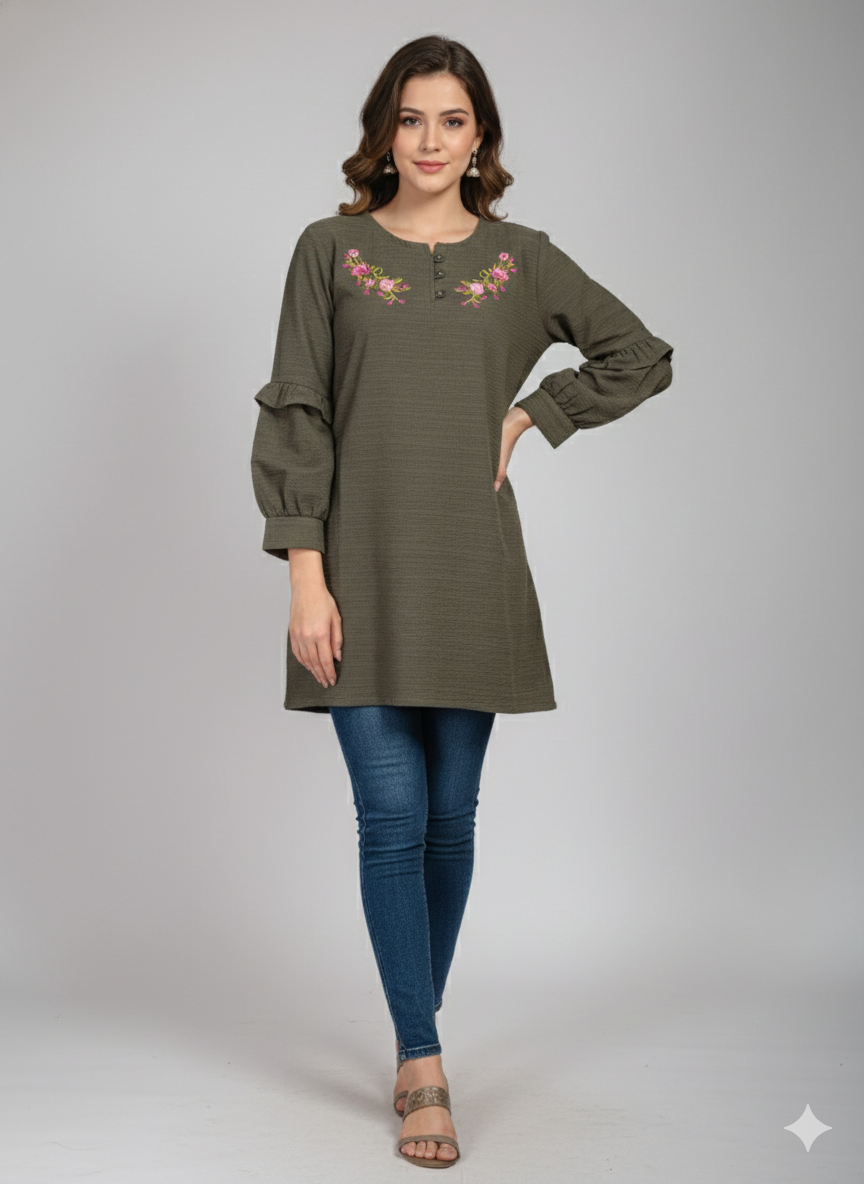 St112- Crush Embroiderd Top