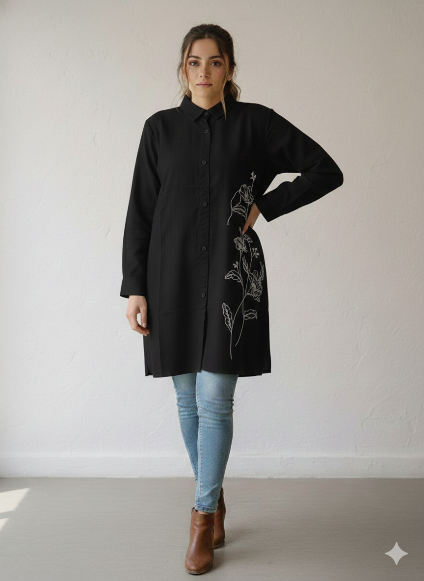 St118- Side Embroiderd Flower Top