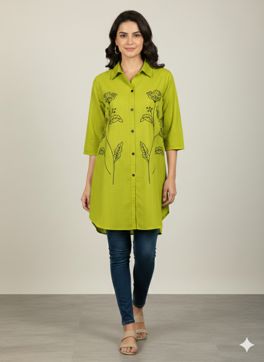 St121- Flower Embroiderd Top