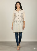 St121- Flower Embroiderd Top